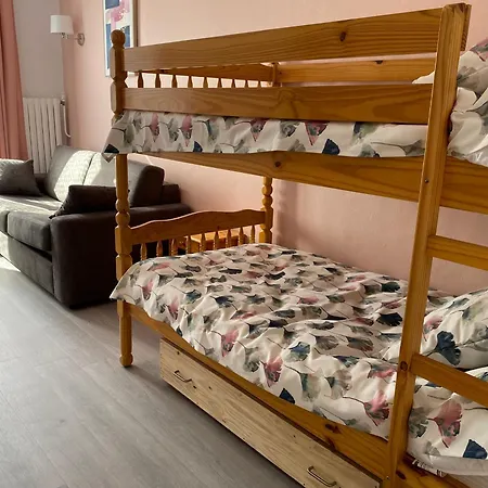 Spacieux Au Centre De - Fr-1-858-11 Apartment *